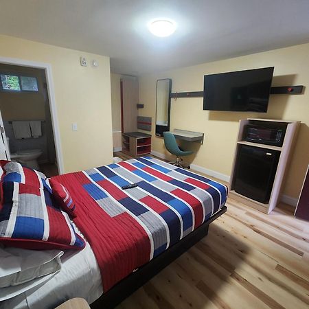 Americas Best Value Inn Providence-North Scituate Εξωτερικό φωτογραφία
