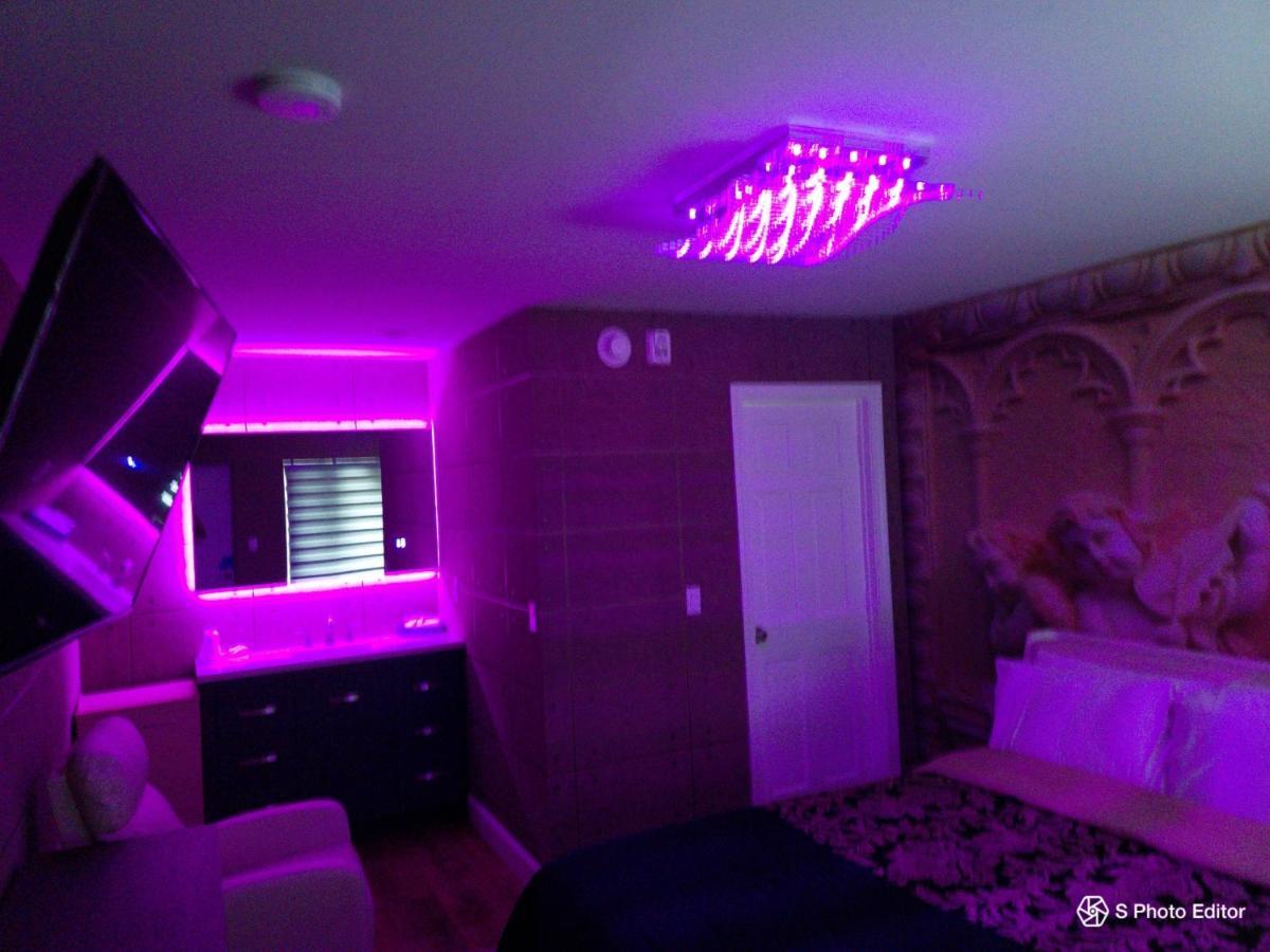Americas Best Value Inn Providence-North Scituate Εξωτερικό φωτογραφία