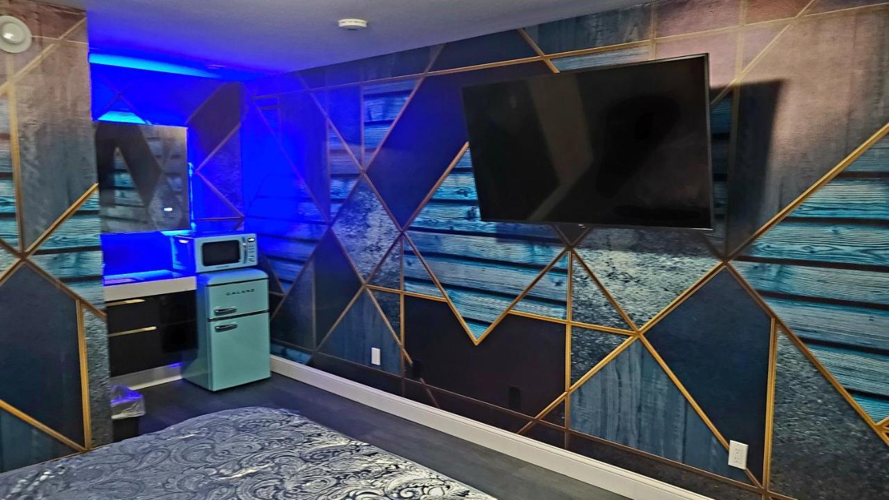 Americas Best Value Inn Providence-North Scituate Εξωτερικό φωτογραφία