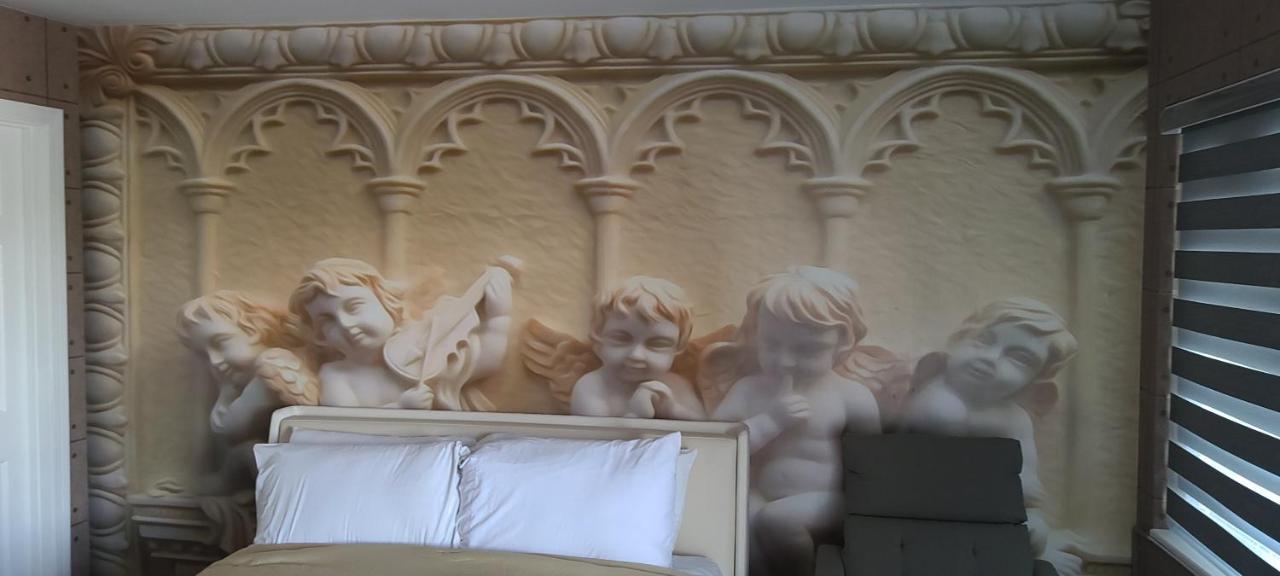 Americas Best Value Inn Providence-North Scituate Εξωτερικό φωτογραφία